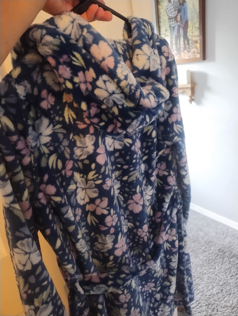 Lands End Hooded Fleece Robe - Picture 3 of 3